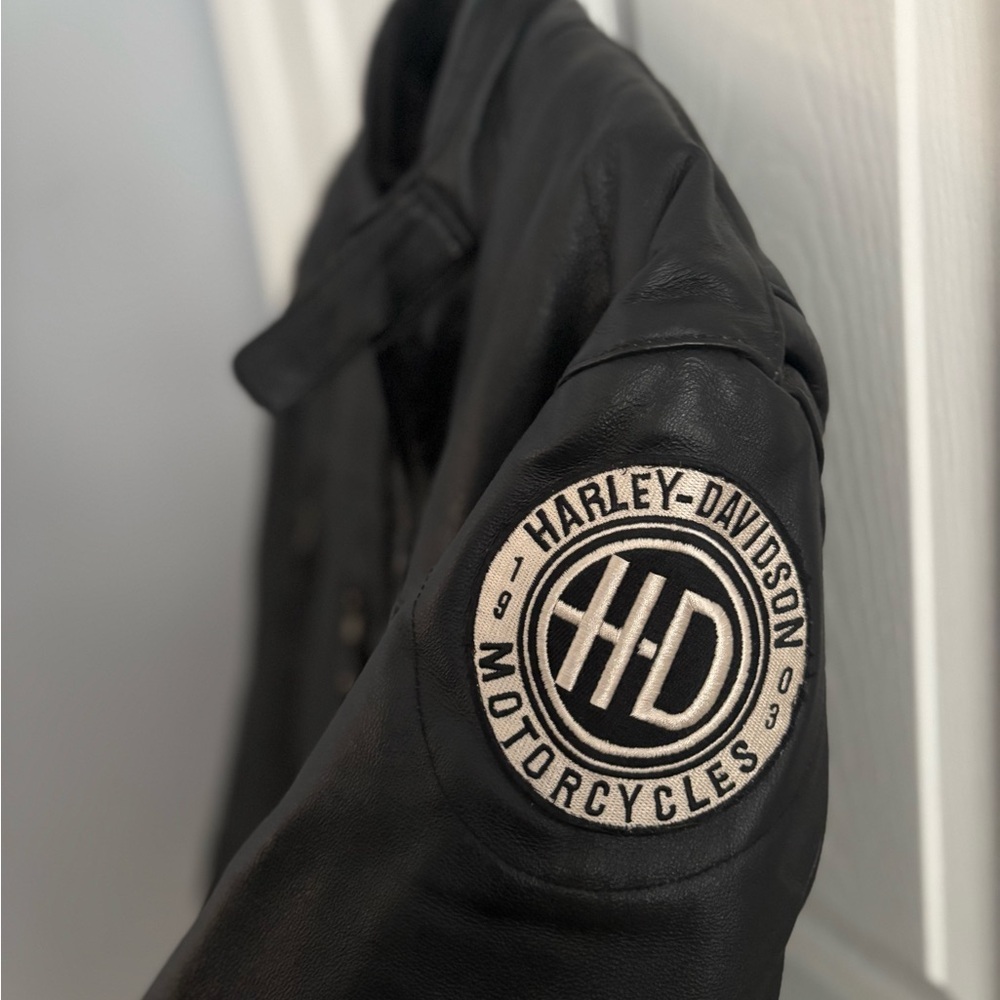 Leather Motorcycle Jacket - Picture 4 of 7